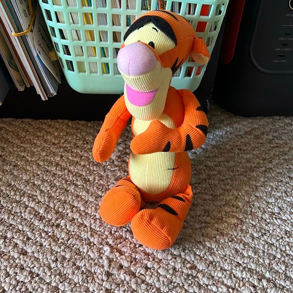Winnie the Pooh tigger plush corduroy plush 2005 plush